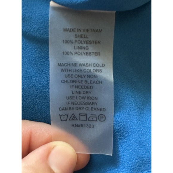 Vince Camuto Asymmetrical-Hem Double-Layer Blouse Peacock Blue NWT Small - Picture 6 of 16